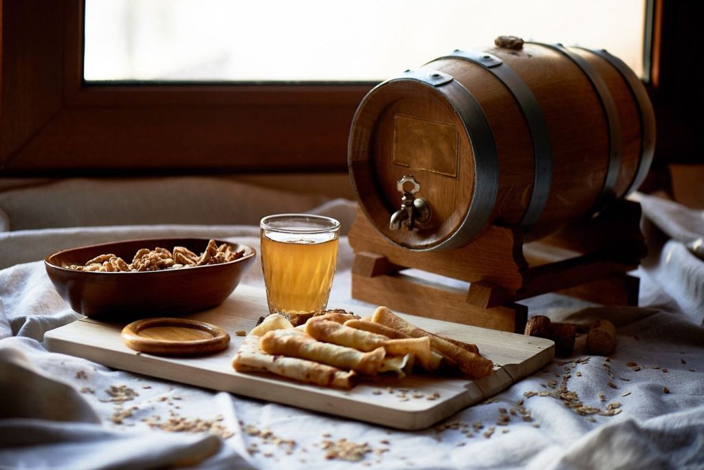 Modern table pairing mead with food — a nod to ancient traditions meeting today